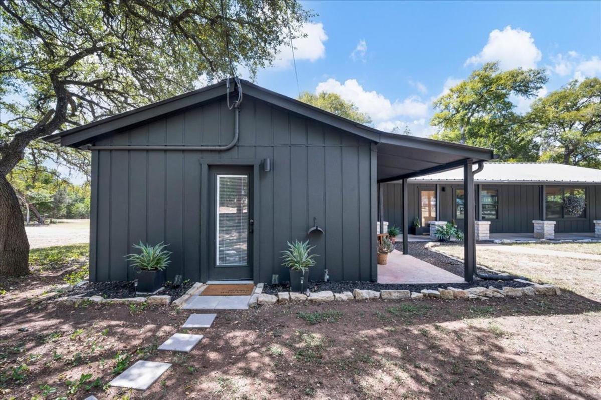 Relaxing Alpaca Ranch Mins From Downtown Wimberley 빌라 외부 사진